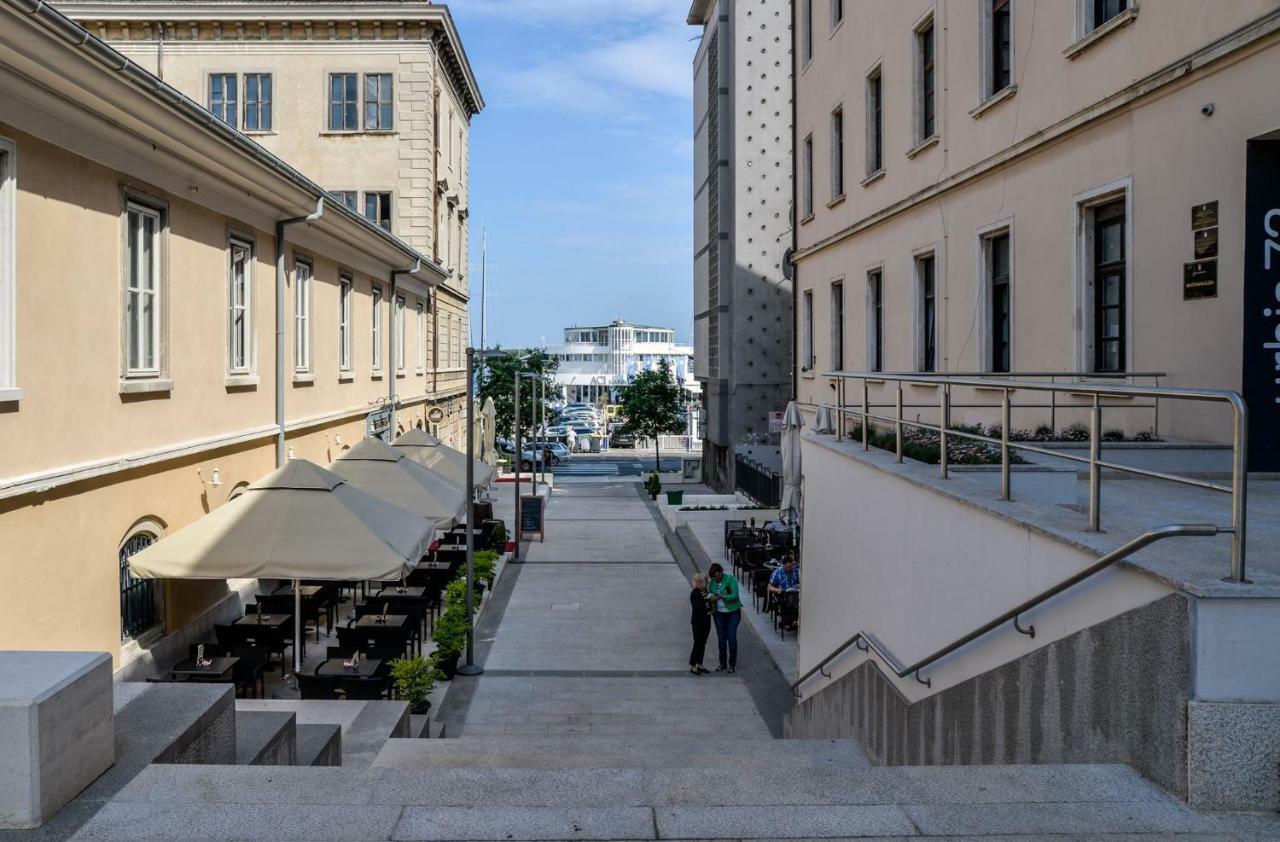 Apartment Rubix Пула Екстер'єр фото